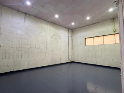 660 sqft Store More with Secure, Flexible Warehouse Space Designed for Your Storage Needs