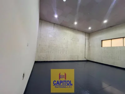 660 sqft Store More with Secure, Flexible Warehouse Space Designed for Your Storage Needs