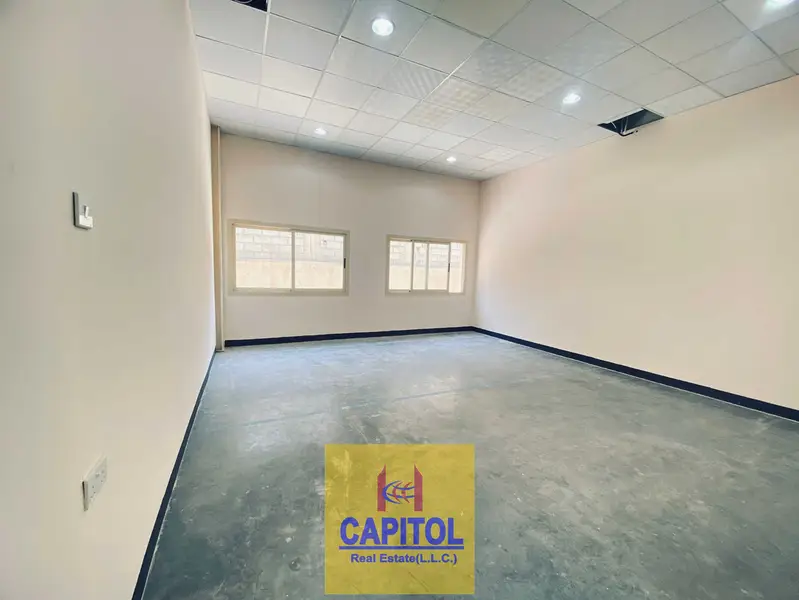 660 sqft Store More with Secure, Flexible Warehouse Space Designed for Your Storage Needs