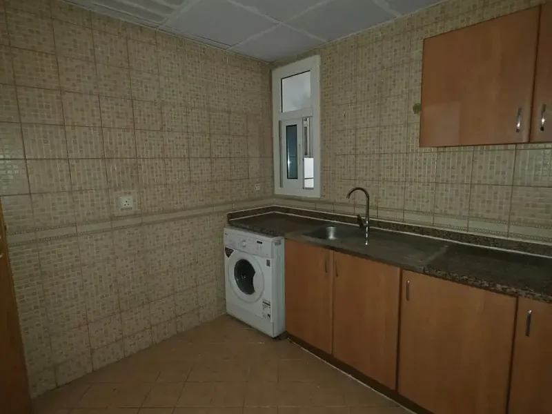 913 sqft Unfurnished 1BR | Vacant | Axis residence 2 | DSO
