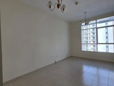 913 sqft Unfurnished 1BR | Vacant | Axis residence 2 | DSO