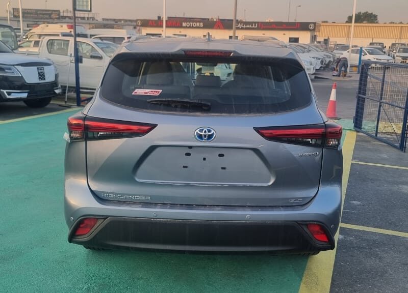 2026 Toyota Highlander 2.5 Litres inline‑4 hybrid Engine Grey SUV GCC Specs Automatic