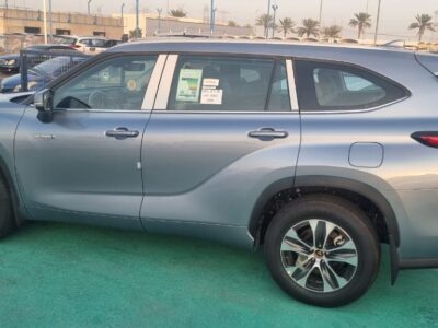 2026 Toyota Highlander 2.5 Litres inline‑4 hybrid Engine Grey SUV GCC Specs Automatic
