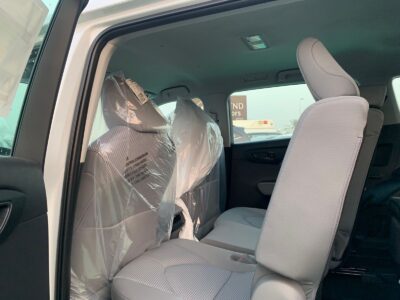 2025 Toyota Highlander 2.5 Litres inline‑4 hybrid Engine White Grey SUV GCC Specs Automatic