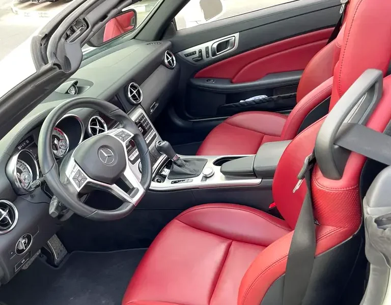 2012 Mercedes-Benz SLK-Class SLK 350 6 Cyinders Petrol Engine White Red Hard Top Convertible