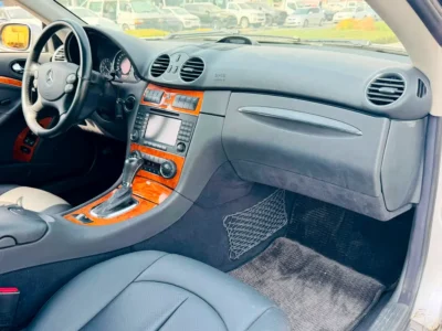 2005 Mercedes-Benz CLK-Class CLK 320 6 Cylinders Petrol Engine Silver Black Soft Top Convertible