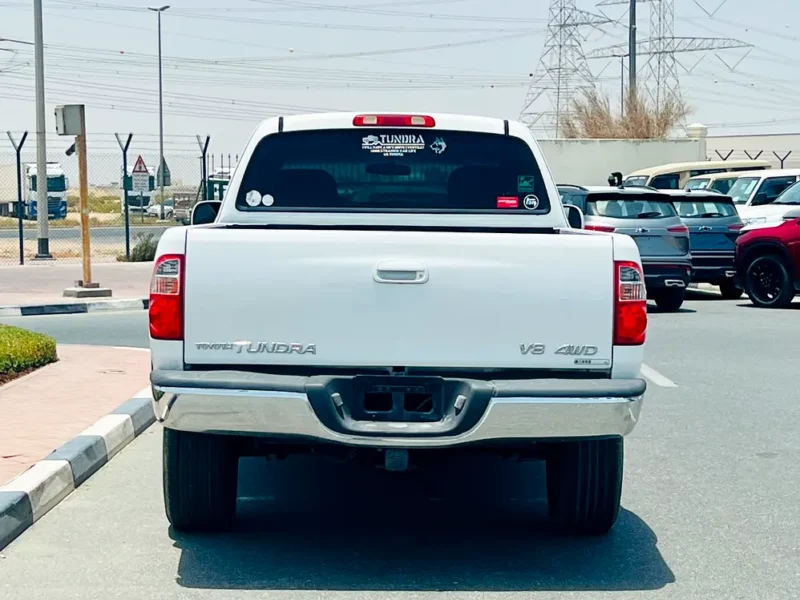 2000 Toyota Tundra Base 8 Cylinders Petrol Engine White Grey Pickup Truck Automatic