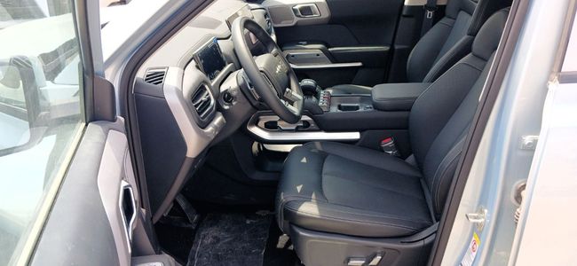 2025 BYD Leopard 3 TITANIUM 501Km Range Electric Vehicle Silver Black SUV Chinese Specs