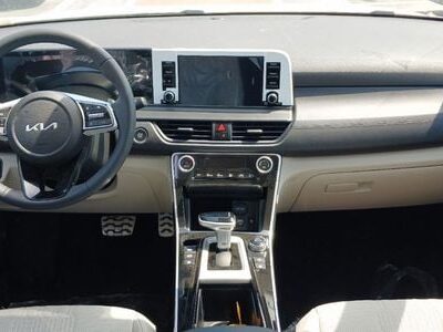 2026 Kia Seltos 1.4 Litres 4 Cylinders Turbo Petrol Engine Silver White SUV GCC Specs