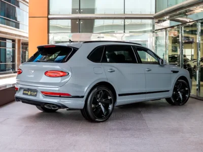 2023 Bentley Bentayga EWB 4.0 Litres Twin-Turbo V8 Petrol Engine Grey Black SUV