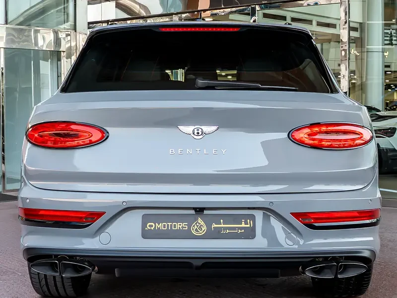 2023 Bentley Bentayga EWB 4.0 Litres Twin-Turbo V8 Petrol Engine Grey Black SUV