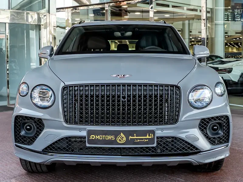 2023 Bentley Bentayga EWB 4.0 Litres Twin-Turbo V8 Petrol Engine Grey Black SUV