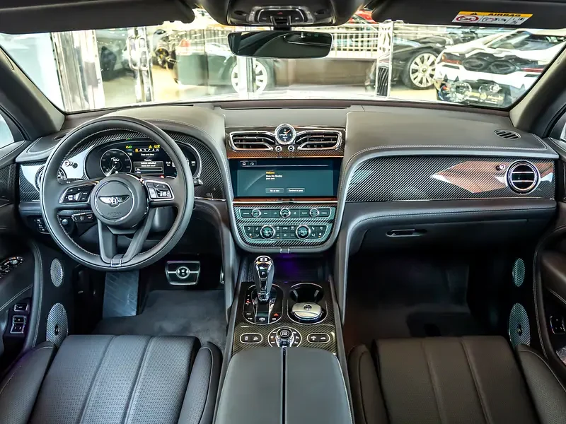 2023 Bentley Bentayga EWB 4.0 Litres Twin-Turbo V8 Petrol Engine Grey Black SUV