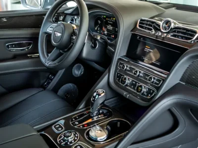 2023 Bentley Bentayga EWB 4.0 Litres Twin-Turbo V8 Petrol Engine Grey Black SUV