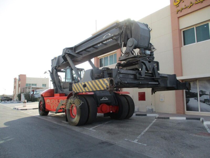 2011 Linde C4531TL Reach Stacker 6 Cylinders Diesel Engine Automatic Red