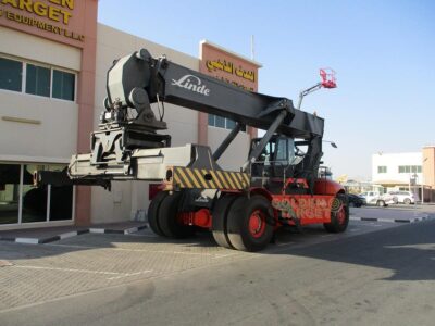 2011 Linde C4531TL Reach Stacker 6 Cylinders Diesel Engine Automatic Red