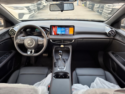 2026 MG MG5 1.5 Litres 4 Cylinders Petrol Engine Grey Black Sedan Chinese Specs