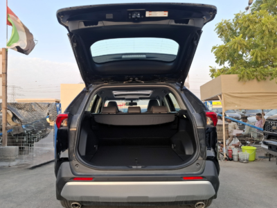 2025 Toyota Rav 4 Adventure 2.5L 4-Cylinder, DOHC, Dual VVT-i Engine Black Grey SUV GCC Specs