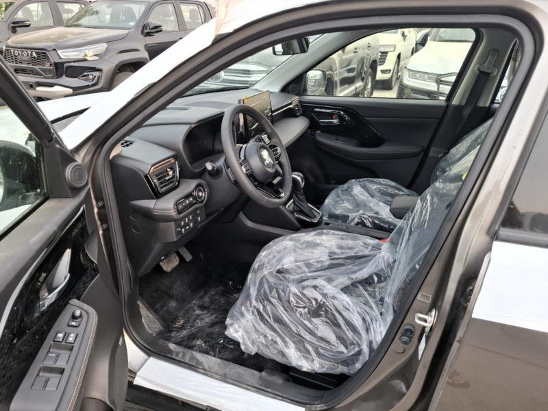 2026 Suzuki Across GLX 1.5 Litres 4-cylinder inline Hybrid Engine Grey Black SUV GCC Specs