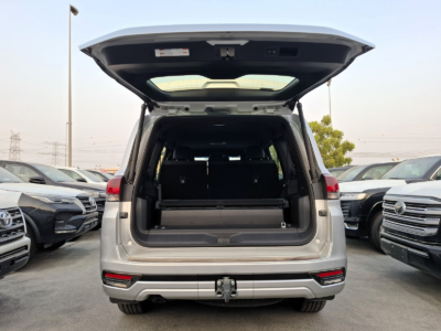 2026 Toyota Land Cruiser GXR 3.5 Litres Twin-Turbo 6 Cylinders Hybrid Engine Silver Black SUV GCC Specs