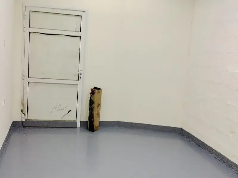 245 sqft AFFORDABLE INDUSTRIAL STORAGE SPACE OFFERING FUNCTIONAL LAYOUT