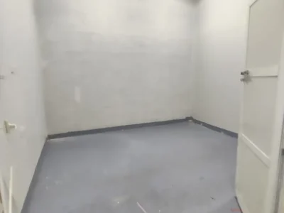 245 sqft AFFORDABLE INDUSTRIAL STORAGE SPACE OFFERING FUNCTIONAL LAYOUT