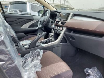2026 Mitsubishi Xpander 1.5L DOHC 4-cylinder Petrol Engine White Brown SUV GCC Specs