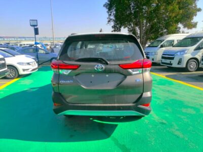 2023 Toyota Rush 1.5 Litres inline-4 petrol Dual VVT-i Engine Green Black SUV GCC Specs