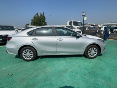 2026 Kia Cerato 1.6 Litres 4 Cylinders Petrol Engine Silver Black Sedan GCC Specs Automatic