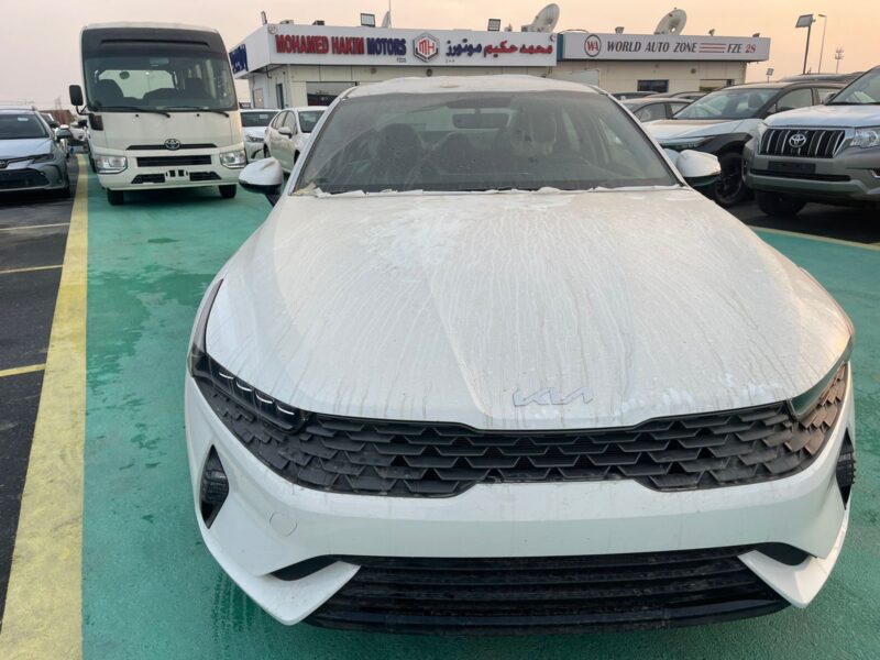 2026 Kia Optima 2.0 Litres 4 Cylinders Petrol Engine White Black Mid-sized Sedan GCC Specs