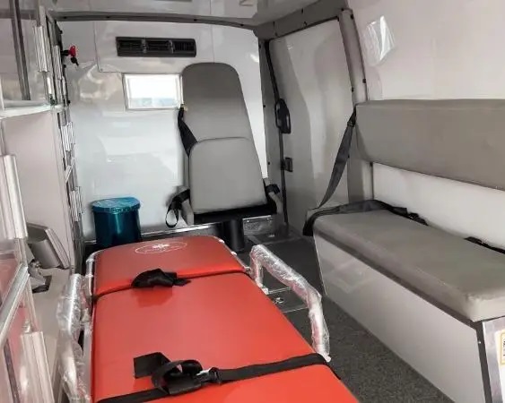 2023 Nissan Urvan Ambulance 2.5 Litres 4 Cylinders Petrol Engine White Grey Van GCC Specs