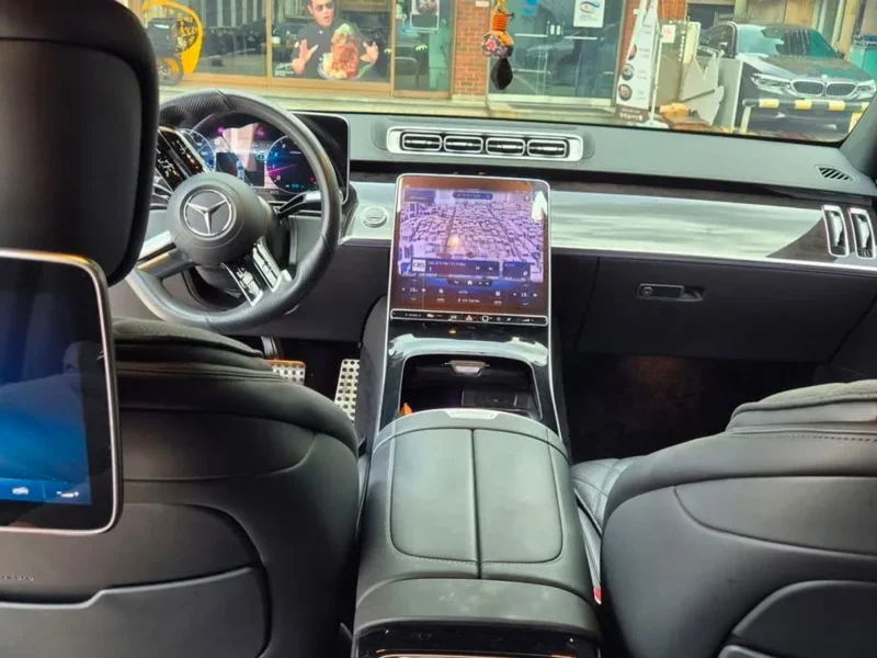2022 Mercedes Benz S 500 4MATIC L 3.0 Litres 6 Cylinders Hybrid Engine Black Sedan Korean Specs