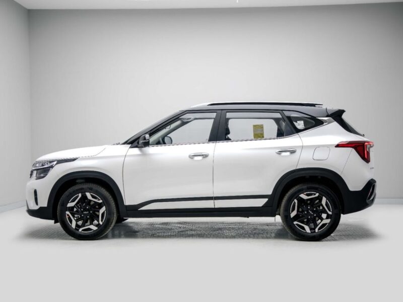 2025 Kia Seltos LX Standard 1.5 Litres 4 Cylinders Petrol Engine White Black SUV Chinese Specs