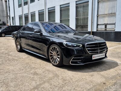 2022 Mercedes Benz S 500 4MATIC L 3.0 Litres 6 Cylinders Hybrid Engine Black Sedan Korean Specs