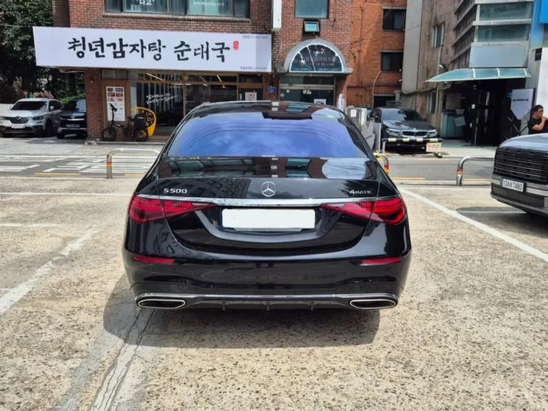 2022 Mercedes Benz S 500 4MATIC L 3.0 Litres 6 Cylinders Hybrid Engine Black Sedan Korean Specs