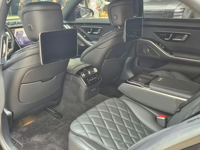 2022 Mercedes Benz S 500 4MATIC L 3.0 Litres 6 Cylinders Hybrid Engine Black Sedan Korean Specs