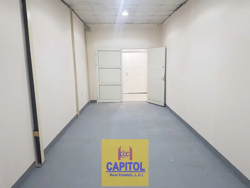 Al Quoz Well Maintained and Accessible Warehouse | 290 Sq. Ft | Ready To Move | Al Quoz 4