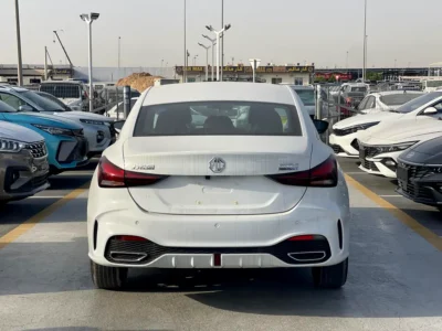 2025 MG MG5 4 Cylinders Petrol Engine White Black Sedan Chinese Specs Automatic