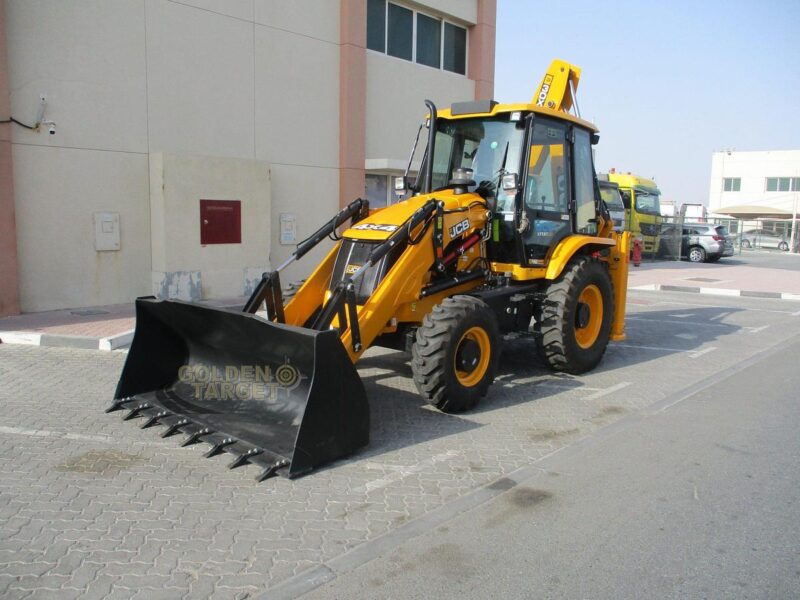 2025 JCB 3DX PLUS 4x4 Backhoe Loader 4 Cylinder Diesel Engine Yellow