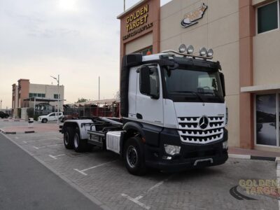 2017 Mercedes Arocs 2545 6x2 Hook Loader 6 Cylinder Diesel Engine Automatic White