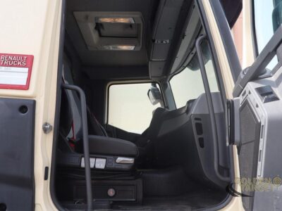 2019 Renault K380 6x4 Fuel Tank 6 Cylinder Diesel Engine Automatic Beige