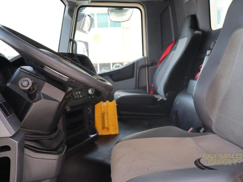 Renault K380 6x4 Fuel Tank 2019 6 Cylinder Diesel Engine Automatic Beige