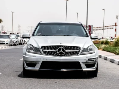 2009 Mercedes-Benz C-Class C250 4 Cylinders Petrol Engine Silver Black Sedan Japanese Specs