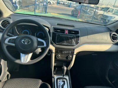 2023 Toyota Rush 1.5 Litres 4 Cylinders Petrol Engine Red Black SUV GCC Specs Automatic