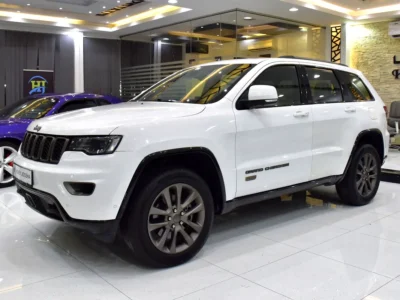 2016 Jeep Grand Cherokee Limited 6 Cylinders Petrol Engine White Beige SUV GCC Specs Automatic