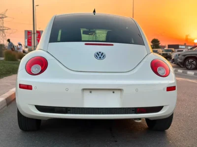 2006 Volkswagen Beetle 2.0 Litres 4-cylinder Petrol Engine White Hatchback Japanese Specs