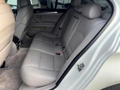 2011 BMW 5-Series 550i 8 Cylinders Petrol Engine White Beige Sedan Japanese Specs