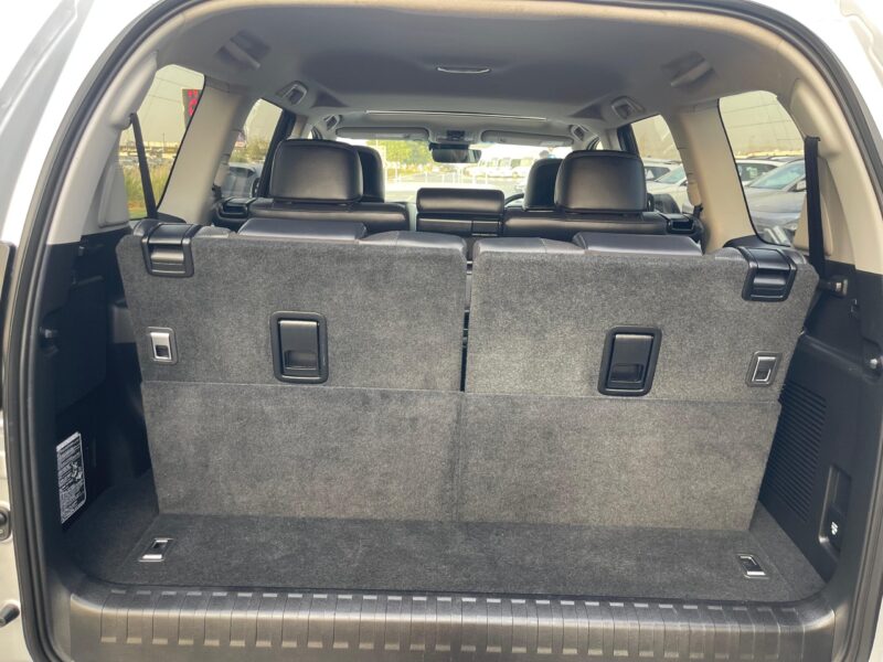 2023 Toyota Land Cruiser Prado 2.8 Litres 4 Cylinders Diesel Engine Silver Black SUV Automatic
