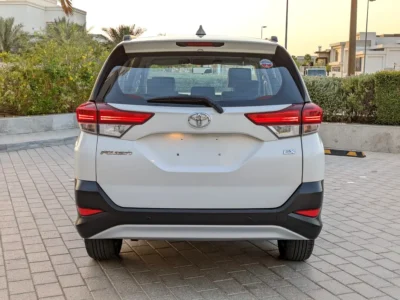 2022 Toyota Rush EX 1.5L 4-Cylinder Petrol Engine White Black SUV GCC Specs Excellent Condition