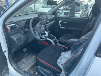 2024 Toyota Raize 1.0 Litres 3-cylinder Petrol Engine White Black SUV GCC Specs Automatic